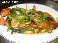 กุ้งมังกรเจี๋ยนน้ำแดง (Lobster in Chinese red sauce)