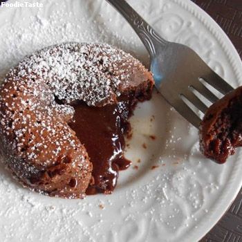 ช็อคโกแล็ต ลาวา (Chocolate Lava Cake)