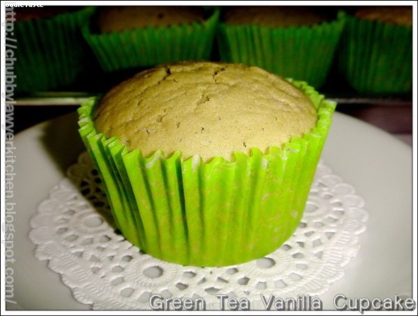 คัพเค้กชาเขียวเนยสด (Green TeaVanilla Cupcake)