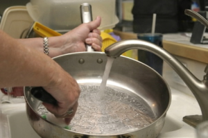 วิธีการใช้และการดูแลรักษา ทำความสะอาดเครื่องครัว